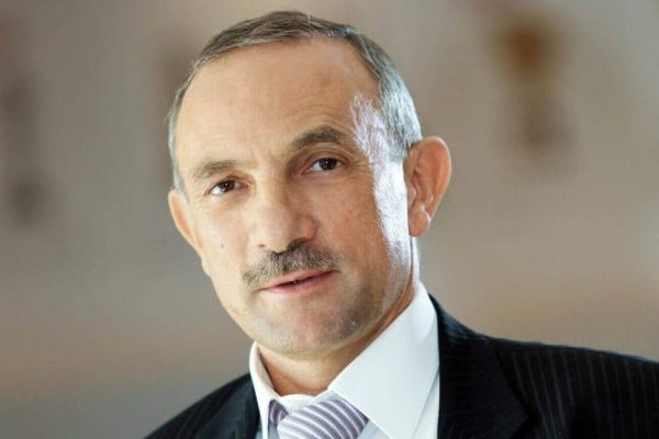 Jan Szynaka.