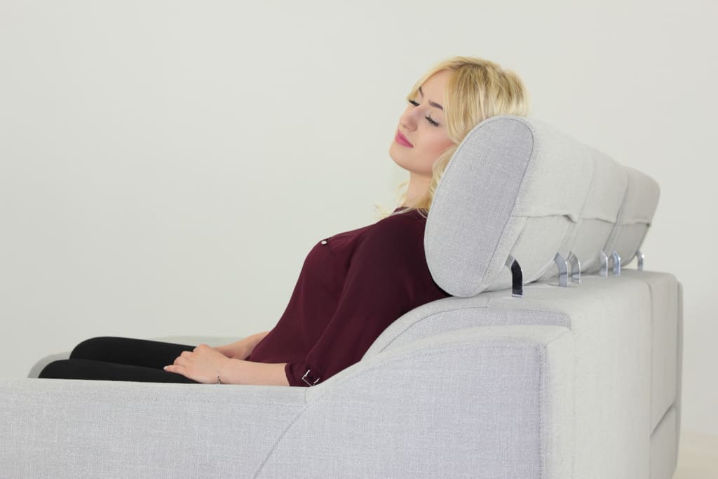 Przegub bezstopniowy „Ergomatic” z oferty Stalmot & Wolmet pozwala cicho i niezawodnie regulować podłokietnik lub zagłówek w obu kierunkach i to z dowolnego punktu.