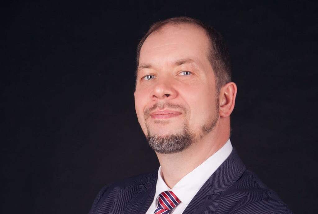 Artur Wasążnik, dyrektor ds. handlu i marketingu w firmie Meble Marzenie.