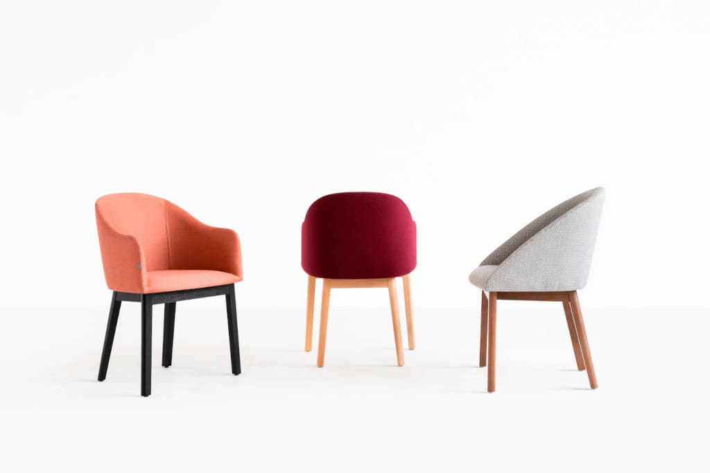 Fotel i krzesło „Pop”, proj. Pawlak & Stawarski, prod. Fameg.