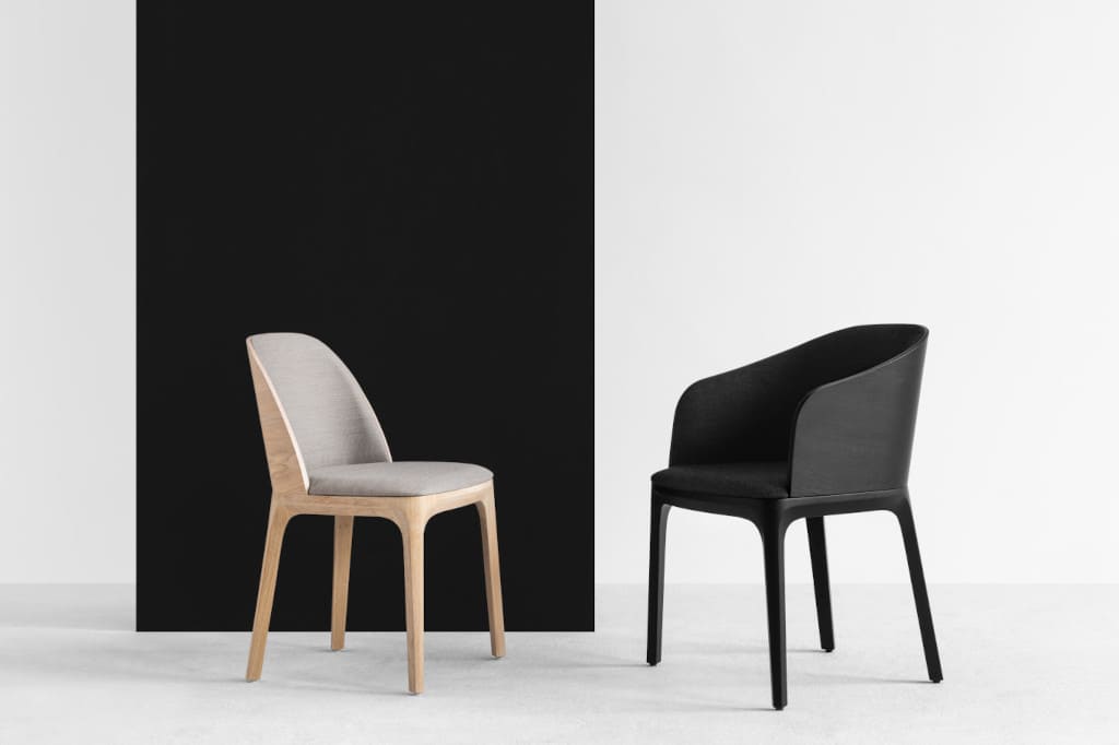 Krzesło i fotel „Arch” proj. Pawlak & Stawarski, prod. Fameg, zostały nominowane do German Design Award 2020.