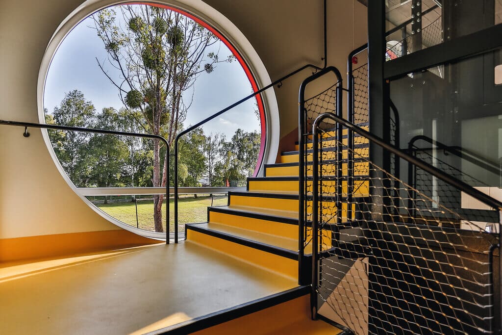 Wnętrze Szkoły Podstawowej im. Astrid Lindgren w Miliczu.