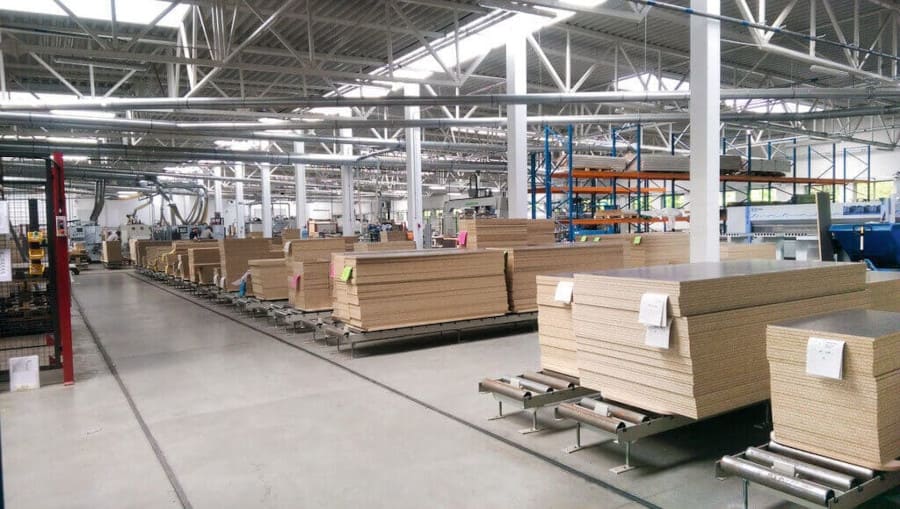 Hala produkcyjna fabryki Dig-Net Lenart, Zakład nr 2.