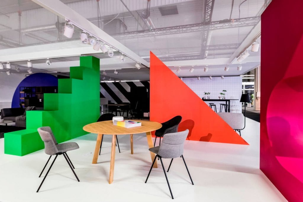 „Eke” to krzesło projektu Nikodema Szpunara dla marki Noti.