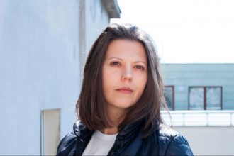 Monika Osinkowska, projektantka.