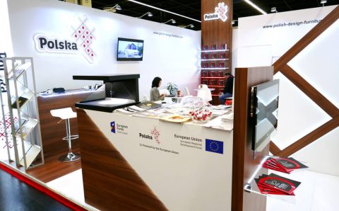 Wyróżnione w konkursie „StandOUT” stoisko PAIH na targach IMM w Kolonii w 2018 roku.