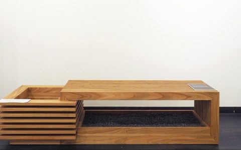 The Chicago Athenaeum we współpracy z Europejskim Centrum Architektury zorganizowały wystawę, na której pojawiła się ławka „Tonuki”.