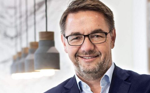 Roland Auer, prezes Schattdecor AG.