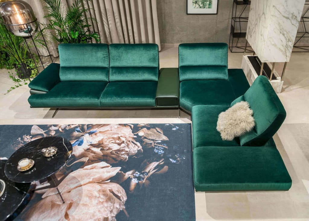 Sofy modułowe z oferty firmy Kler to rozwiązanie, które sprawdzi się w każdej przestrzeni. W dowolny sposób można je ze sobą łączyć, zestawiać i personalizować.