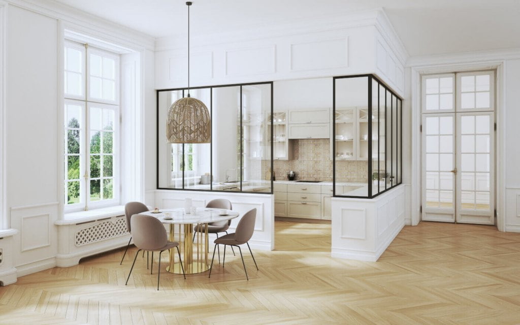 Aluminiowy system przeszkleń „Lumi” firmy Komandor, w postaci stałych witryn, drzwi przesuwnych, uchylnych i drzwi w ościeżnicy, pozwala wydzielać w pomieszczeniu niezależne pod względem funkcji strefy.