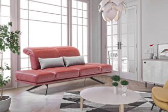 Ekstrawagancki model „Stella” marki Livingroom ma ręcznie regulowane oparcie oraz zagłówek, dzięki czemu można łatwo dopasować najwygodniejszą dla siebie pozycję do siedzenia.