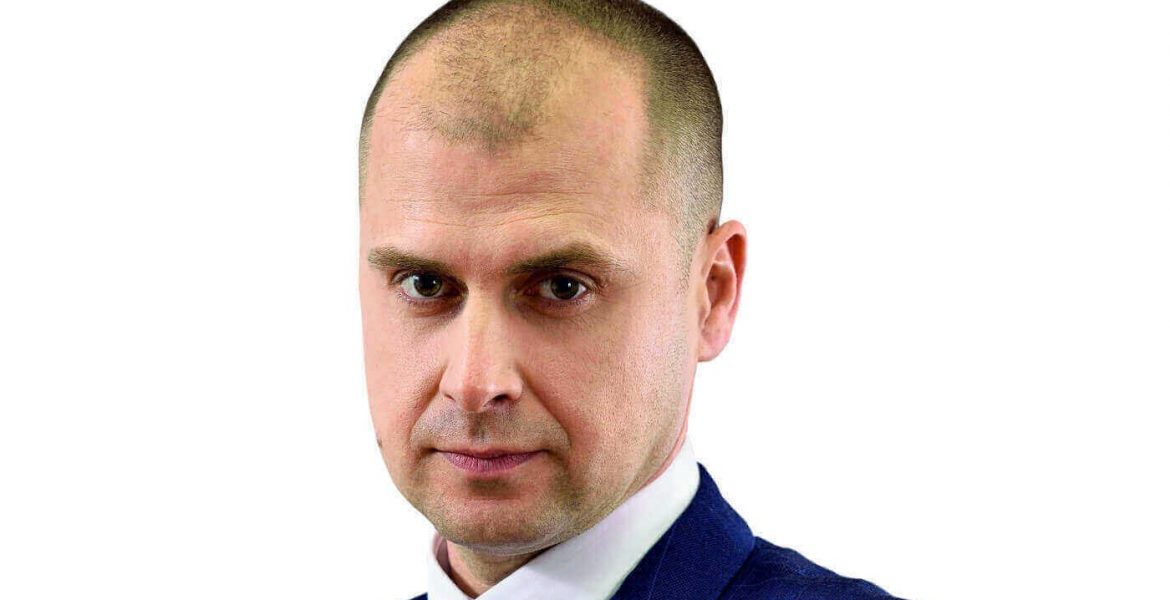 Łukasz Bąkowski, dyrektor operacyjny w Fabryce Mebli Gala Collezione.