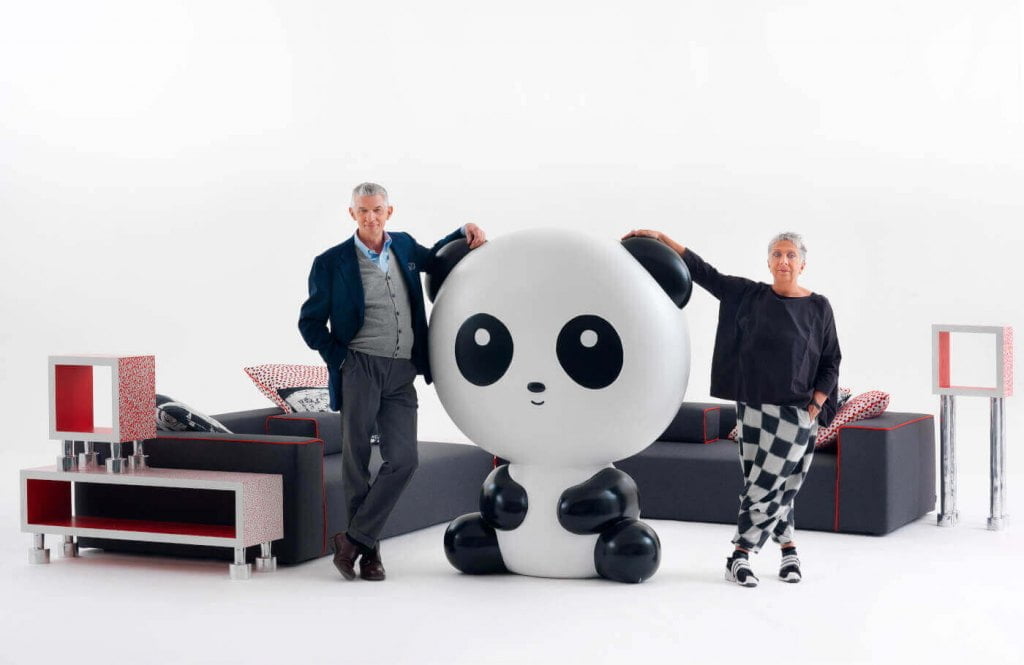 „Panda Landscape” proj. Paola Navone, prod. Cappellini. Projektantce towarzyszy sam Giulio Cappellini.