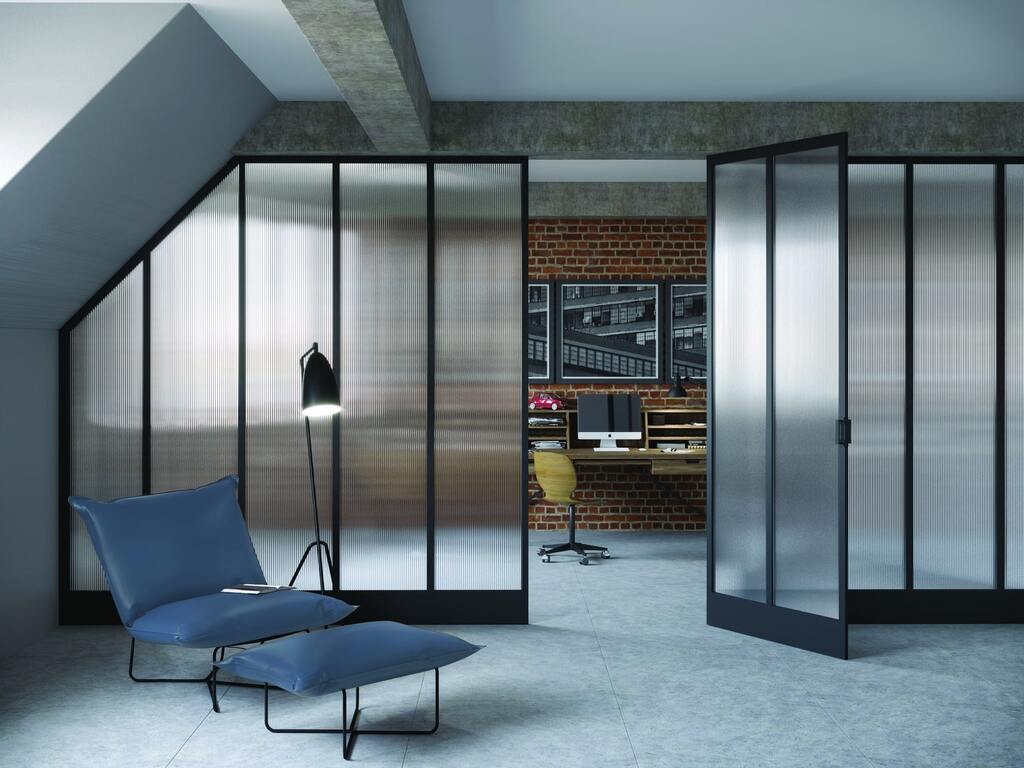 Strefa komunikacji - elementy wyposażenia, klasa premium: „Visiosun” – Saint-Gobain Building Glass Polska.