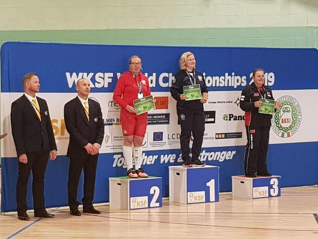 Anna Gąsiorowska: Irlandia, 2019 r. – wicemistrzostwo świata weteranów w kettlebell.