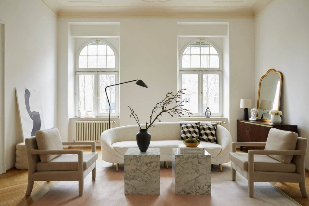 Na nadchodzący sezon Westwing, wraz ze swoją nową kolekcją, proponuje aranżację strefy dziennej w stylu New Heritage. Westwing Collection New Heritage to klasyka z twistem: ponadczasowe wnętrze z aktualnymi elementami.