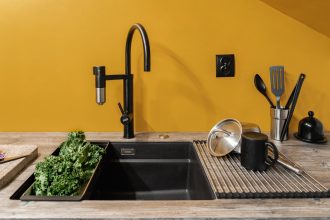 Czarny zlewozmywak podwieszany SINK MF montowany w blacie wiórowym - Manufaktura Łomża - Zlewozmywaki podwieszane SINK MF montowane w blacie wiórowym