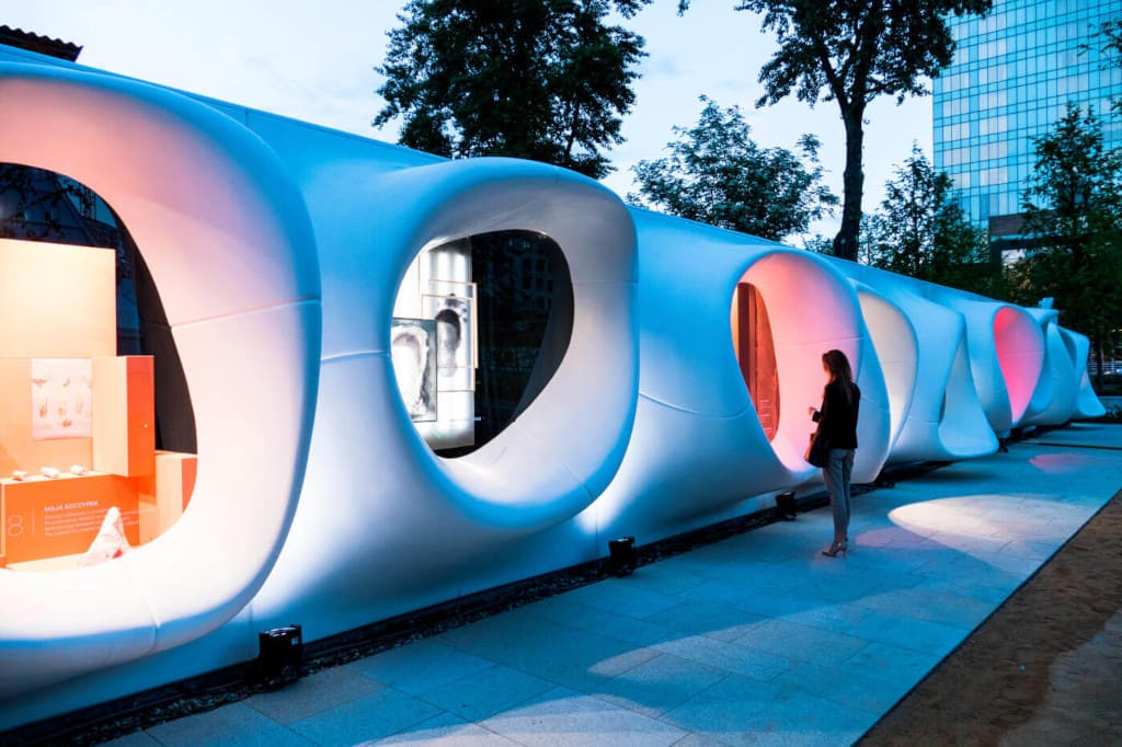 Galeria sztuki Artwalk, Plac Europejski, Warszawa, zdobywca nagrody Best Of Year w Nowym Jorku, grudzień 2016 r.