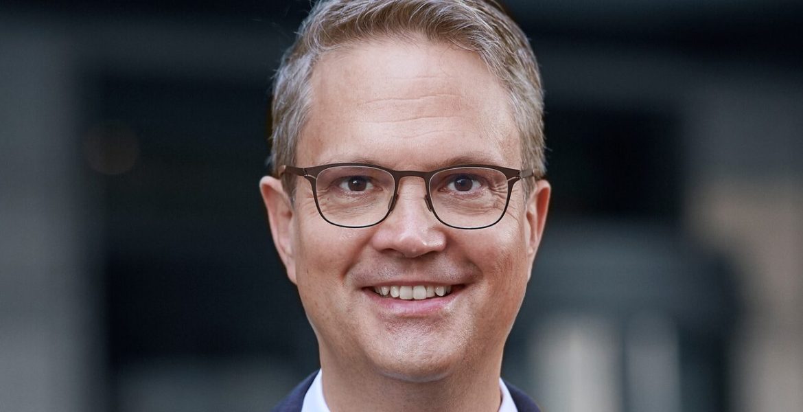 Dr. Christian Kaufmann z kancelarii PLUTA, tymczasowy zarządca komisaryczny producenta mebli Oflor.