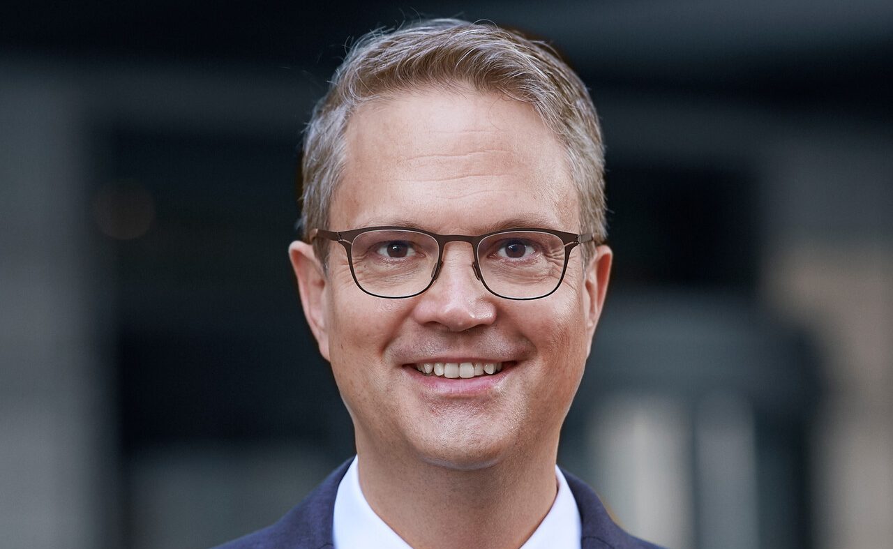 Dr. Christian Kaufmann z kancelarii PLUTA, tymczasowy zarządca komisaryczny producenta mebli Oflor.