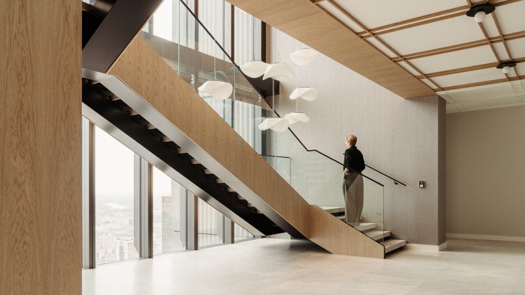 Warszawska siedziba Baker McKenzie, zaprojektowana przez architektów z BIT CREATIVE. Fot. Fotomohito.