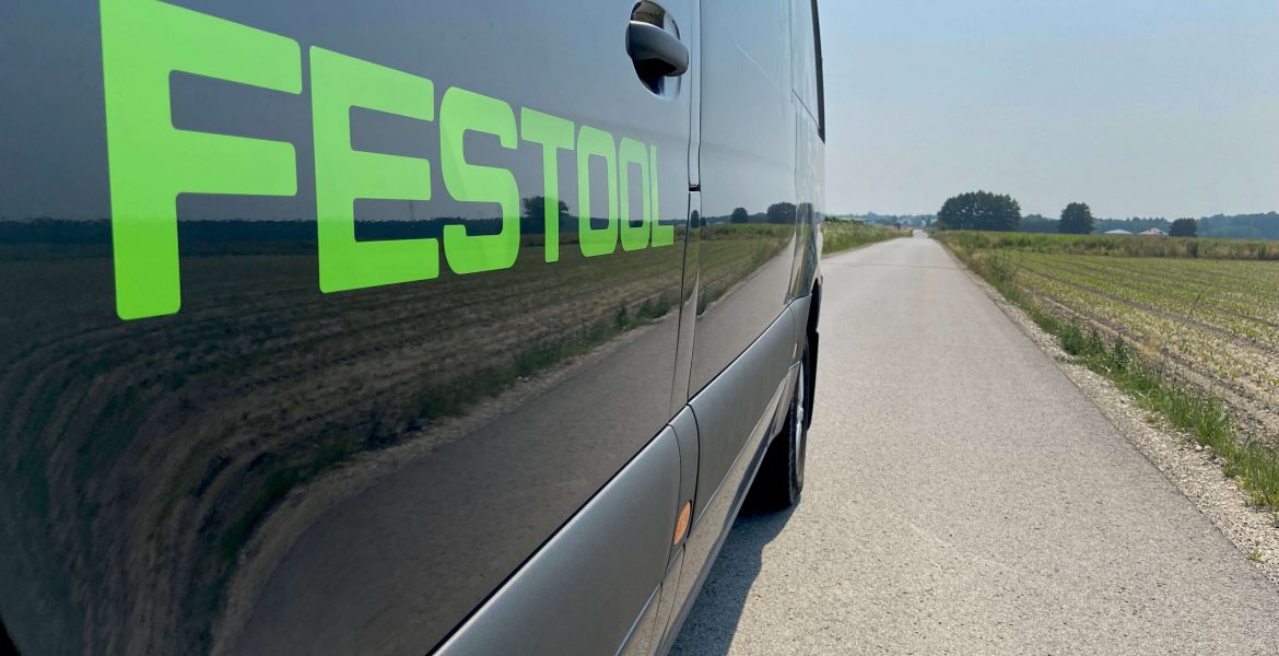 Festool Roadshow 2021 bus w drodze - miesięcznik i portal informacyjny branży meblarskiej biznes.meble.pl