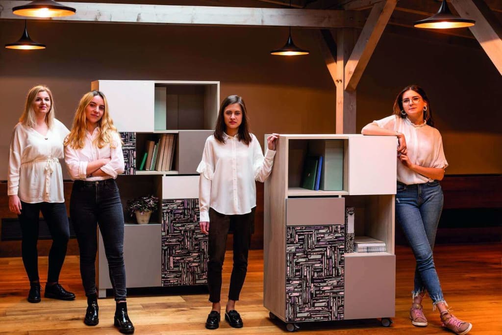 Wystawa „Przestrzeń co-workingu. 19. Edycja PE-P” przygotowana w ramach projektu „Lepiej 2.0”.