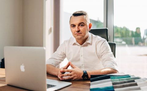Łukasz Kaczorowski, współwłaściciel Fabryki Mebli Wersal.