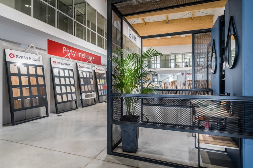 Płyty meblowe na ekspozycji w Ablerze Toruń - miesięcznik i portal informacyjny branży meblarskiej biznes.meble.pl