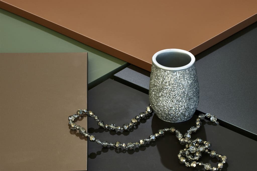 Acrylux Mat Metallic – zgłoszony przez firmę Niemann Polska.