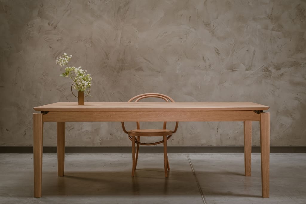 stół drewniany Chamfer – zgłoszony przez firmę Selfia sp. z
o.o.