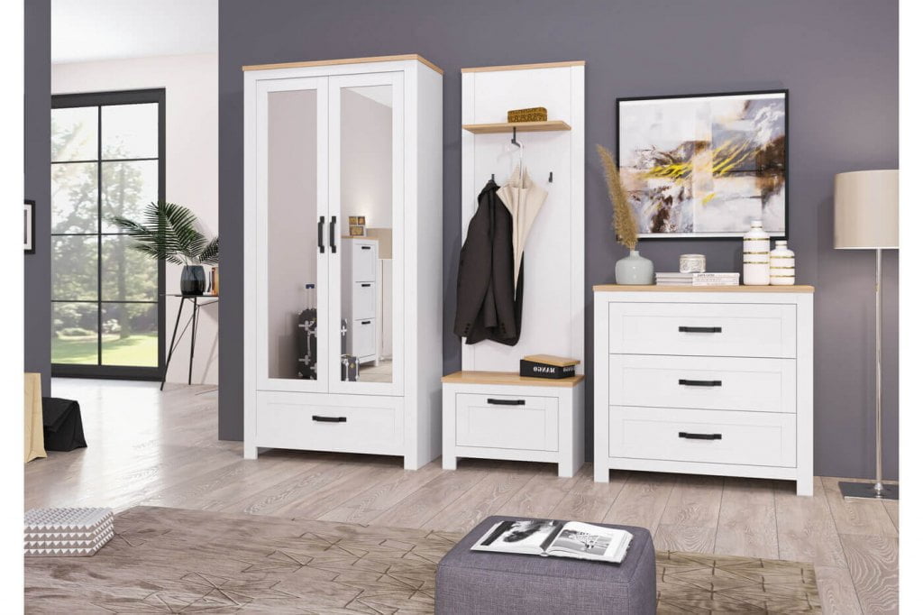 Kolekcja mebli „Lanzette” do przedpokoju, dostępna w Salonach Agata, pozwala nawet na niewielkiej przestrzeni rozmieścić odzież wierzchnią, obuwie i akcesoria całej rodziny, tak, by wszystko, co potrzebne przed wyjściem z domu było pod ręką.