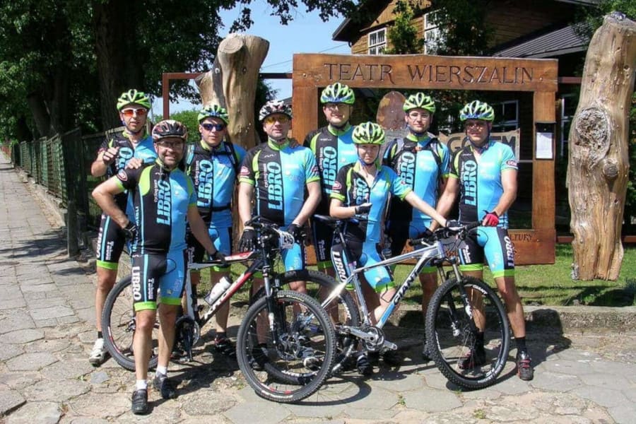 Drużyna przed startem w maratonie, Supraśl, 2014 r.