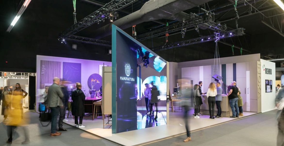 Stoisko Manufaktury Łomża podczas Warsaw Home & Contract 2021.