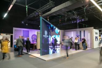 Stoisko Manufaktury Łomża podczas Warsaw Home & Contract 2021.