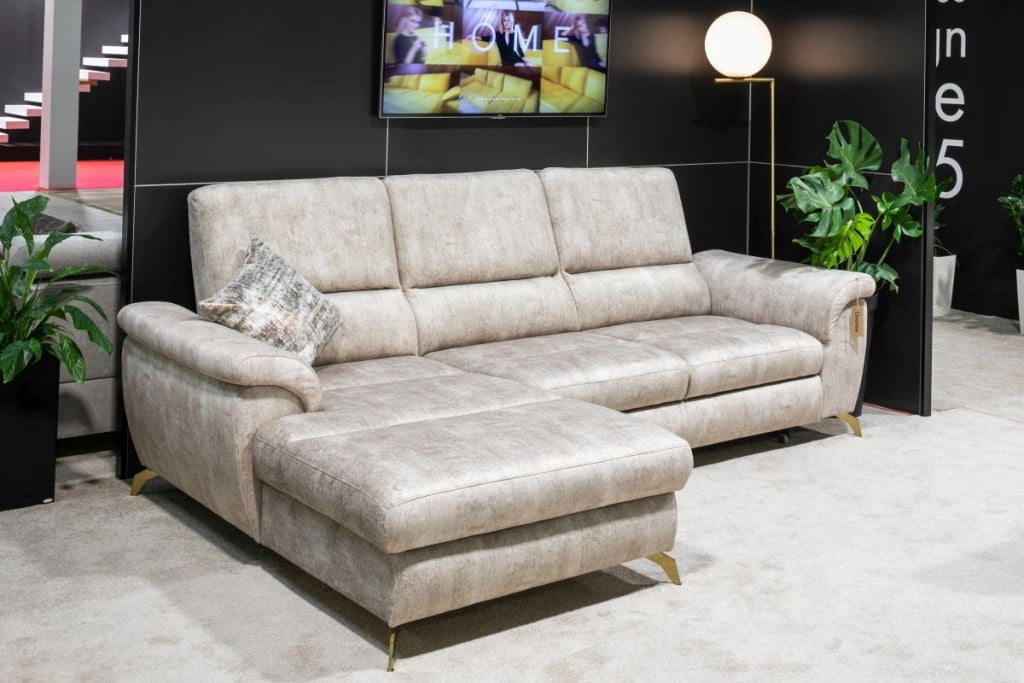 Puszman-Warsaw-Home-stoisko-LIVORNO-miesiecznik-i-portal-informacyjny-branzy-meblarskiej-biznes-meble-pl