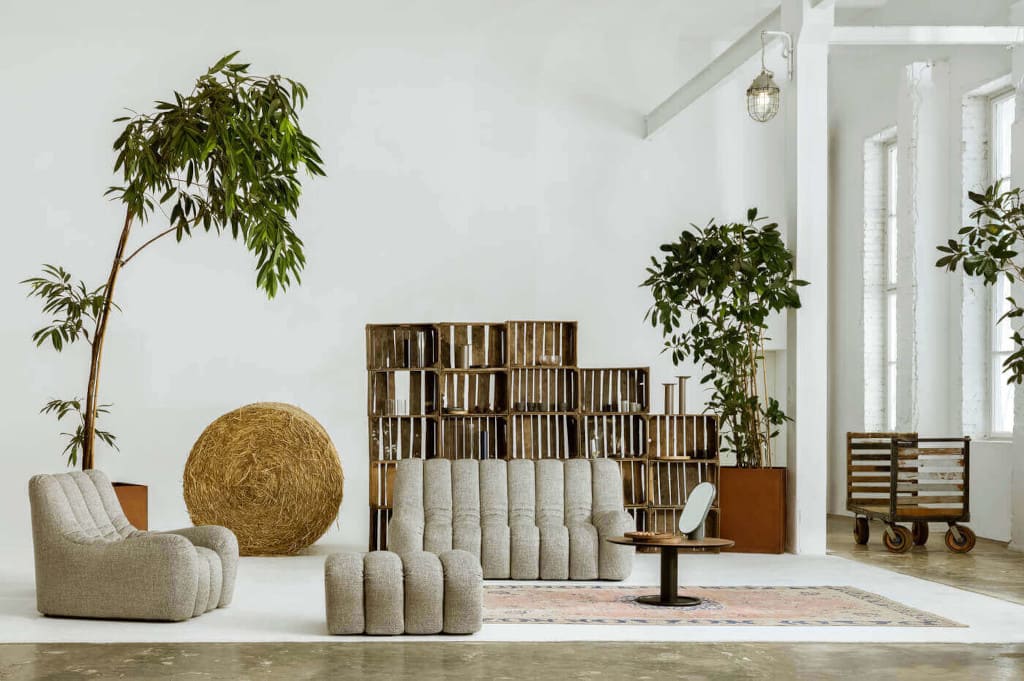 Sofa „Wadi” to jeden z najbardziej charakterystycznych modeli spod znaku Nobonobo. Projekt powstał z inicjatywy Tomka Rygalika.