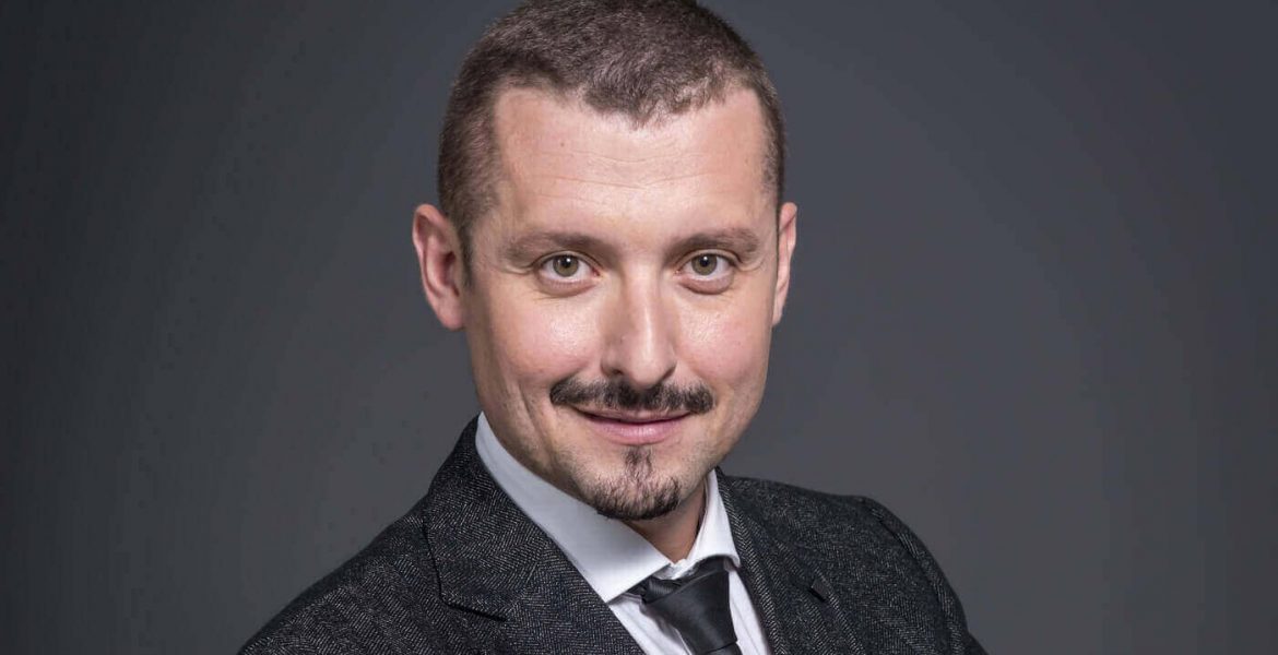 Jakub Wallner, dyrektor Galerii Wnętrz DOMAR we Wrocławiu.