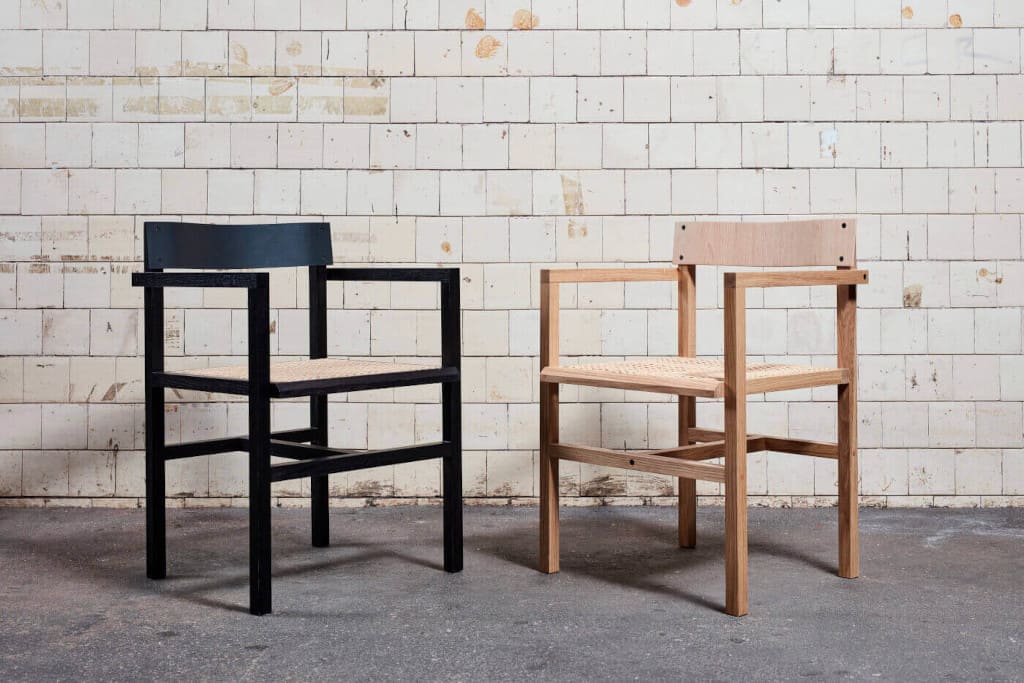 Krzesło „JM”, producent Hanczar Studio, projektant: Szymon Hanczar, „Must have 2021”.