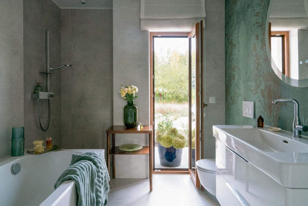 Łazienka w stylu farmhouse.