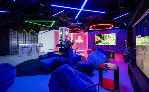 PlayStation BrandSpace, proj. Jander Kabza Architekci.