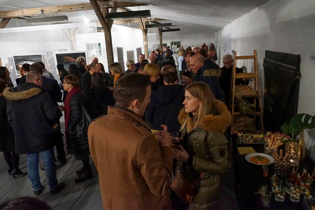 Wernisaż wystawy malarstwa Teresy Simińskiej-Usarewicz.