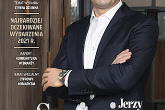 Okładka miesięcznika BIZNES.meble.pl - wydanie marzec 2021. Na okładce: Jerzy Szejwian, prezes Schattdecor Polska.