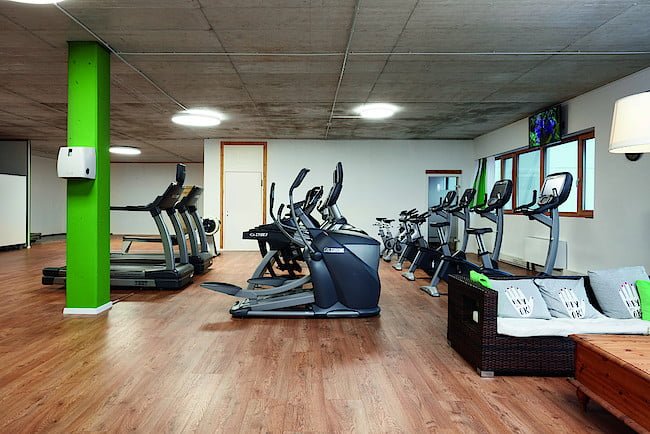 Podłogi EGGER także posiadają powierzchnie o właściwościach antybakteryjnych. Zdjęcie: © EGGER