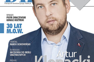 Okładka miesięcznika BIZNES.meble.pl - wydanie listopad 2014. Na okładce: Artur Klepacki, prezes Zarządu firmy Szkło