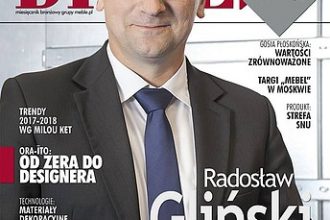 Okładka miesięcznika BIZNES.meble.pl - wydanie styczeń 2017. Na okładce: Radosław Gliński, dyrektor / prokurent w firmie NESTRO OLESNO Sp. z o.o. Fot. Tomasz Markowski.