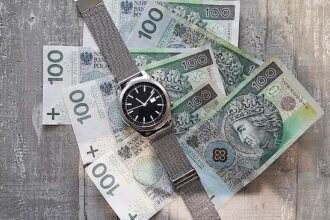 Tarcza Finansowa oferuje 100 mld zł do podziału między mikrofirmy, małe, średnie oraz duże przedsiębiorstwa.