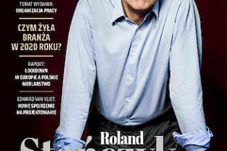 Okładka miesięcznika BIZNES.meble.pl - wydanie luty 2021. Na okładce: Arch. Roland Stańczyk, właściciel RS Studio Projektowe i członek Zarządu Stowarzyszenia Architektów Wnętrz. Fot. Arek Markowicz.