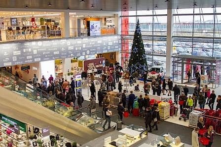 Rekordowe otwarcie 20. salonu Agata w Polsce, na Targówku w listopadzie 2016 r. Fot. Biuro prasowe Agata.