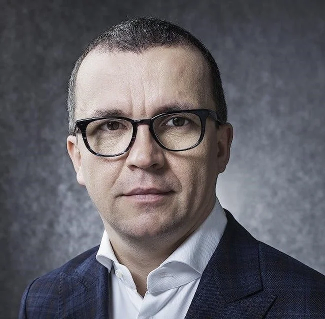 Tomasz Defretyka Detrans